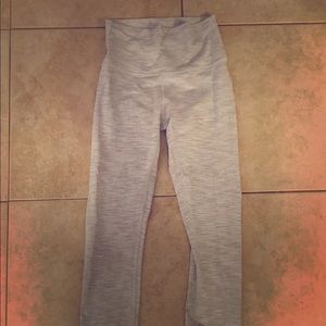 Lululemon Wunder under crop high rise